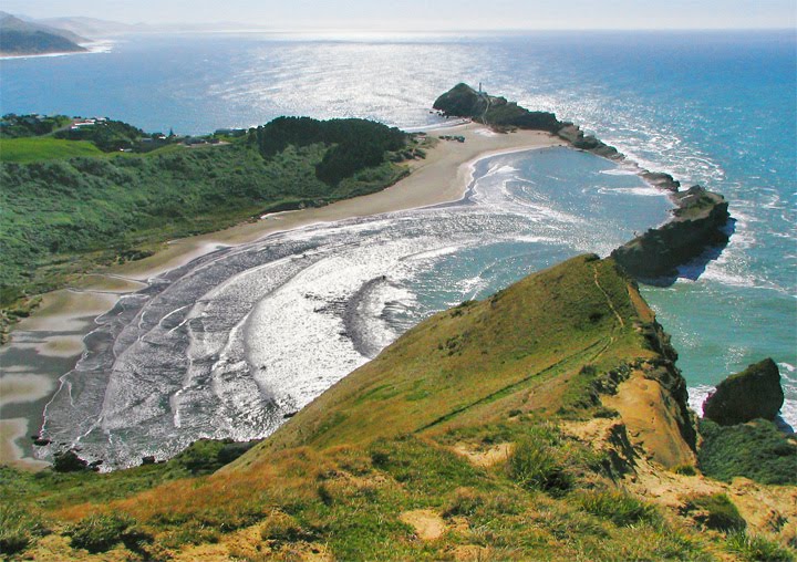 Castlepoint, New Zealand by Ian Besch