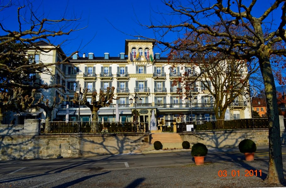 Grand hôtel du Lac by Andrés Lopez