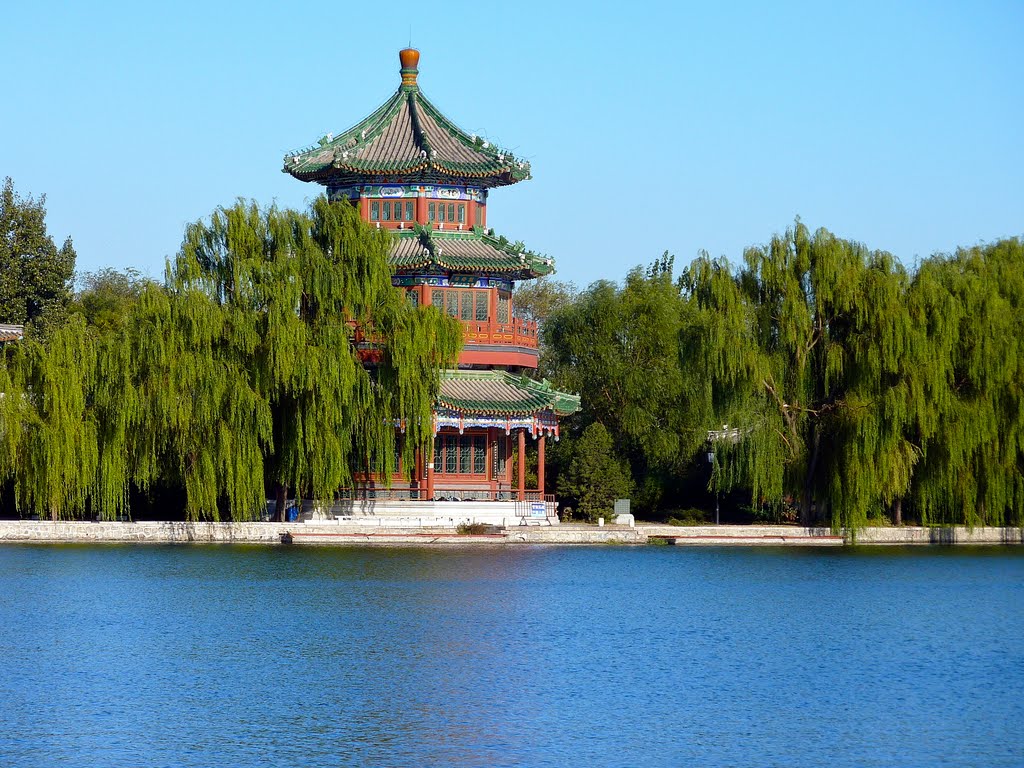 Houhai Lake, Beijing, China by Paul Coates