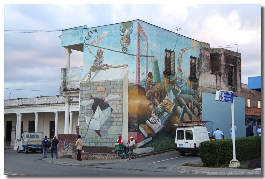 (messi10) Pinar del Rio – wall painting at Plaza de la Independencia [200°] by ©polytropos