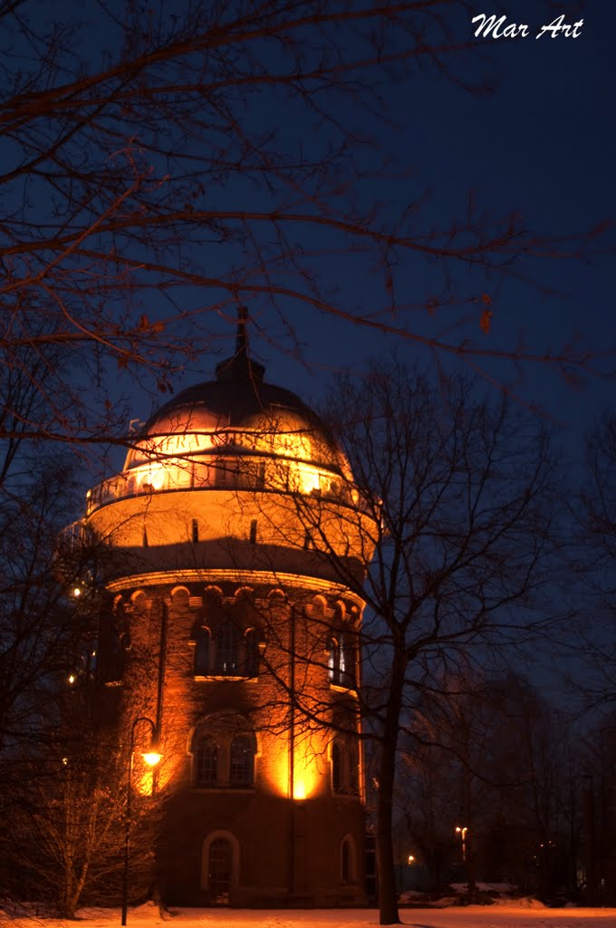 Camera Obscura by M. Alcalde