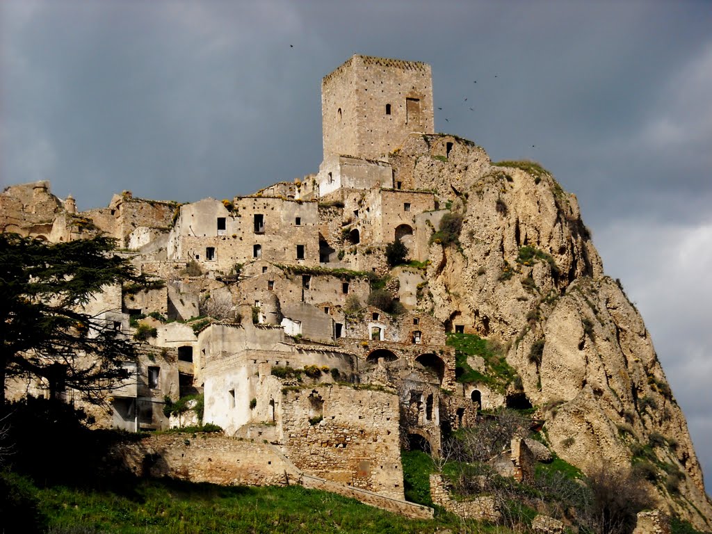 Craco: ghost town by miki carmilla