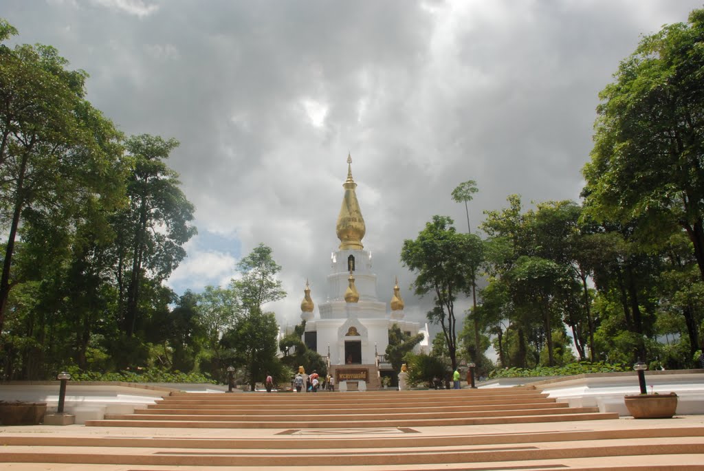 Wat Aranyabanpot, Phraphutthabat, Si Chiang Mai, Nong Khai, Thailand by Art_msw