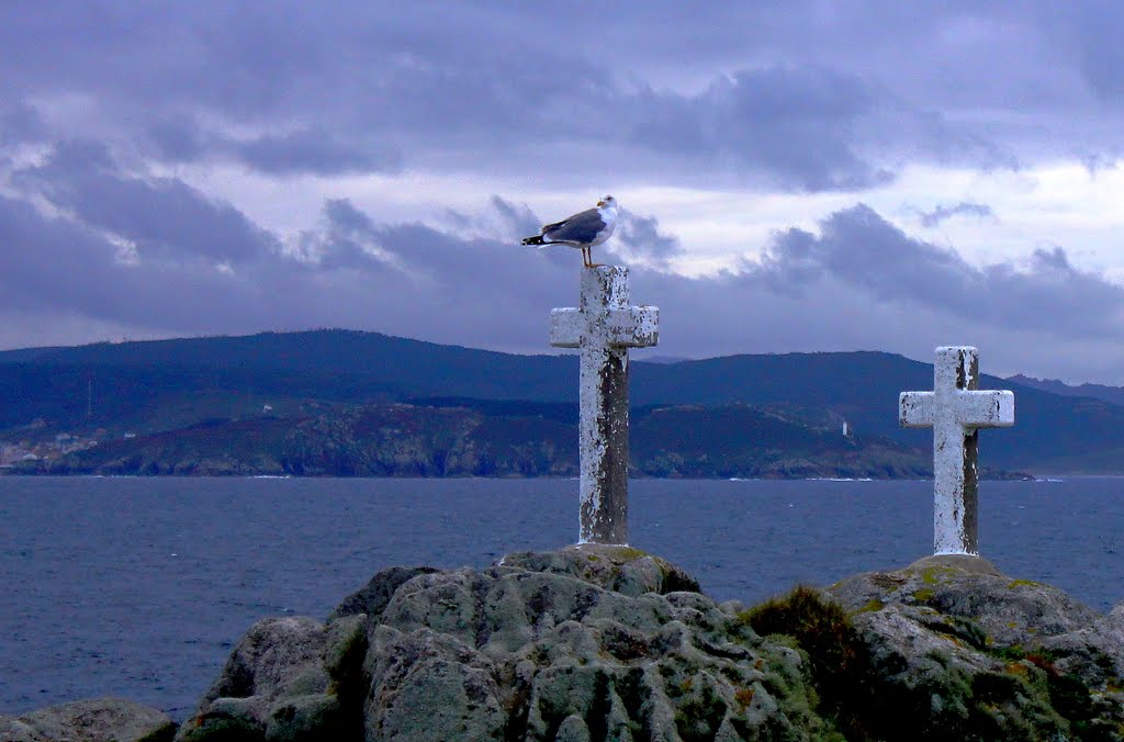 Corme. Cruces en Punta Roncudo by Guillermo Rejón Góme…