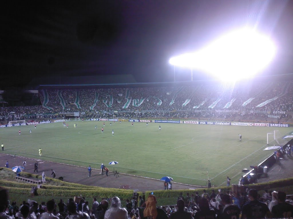 Estádio Serra Dourada by Vargasdiniz