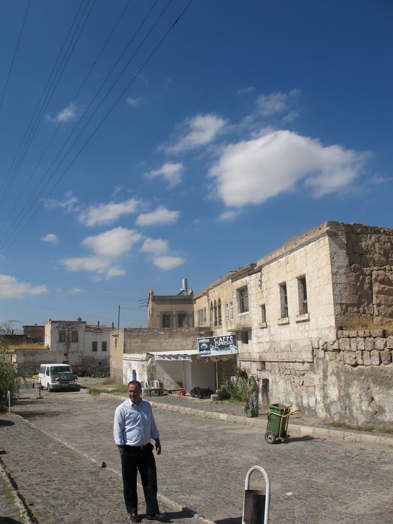 Kaymakli street view by knijtert