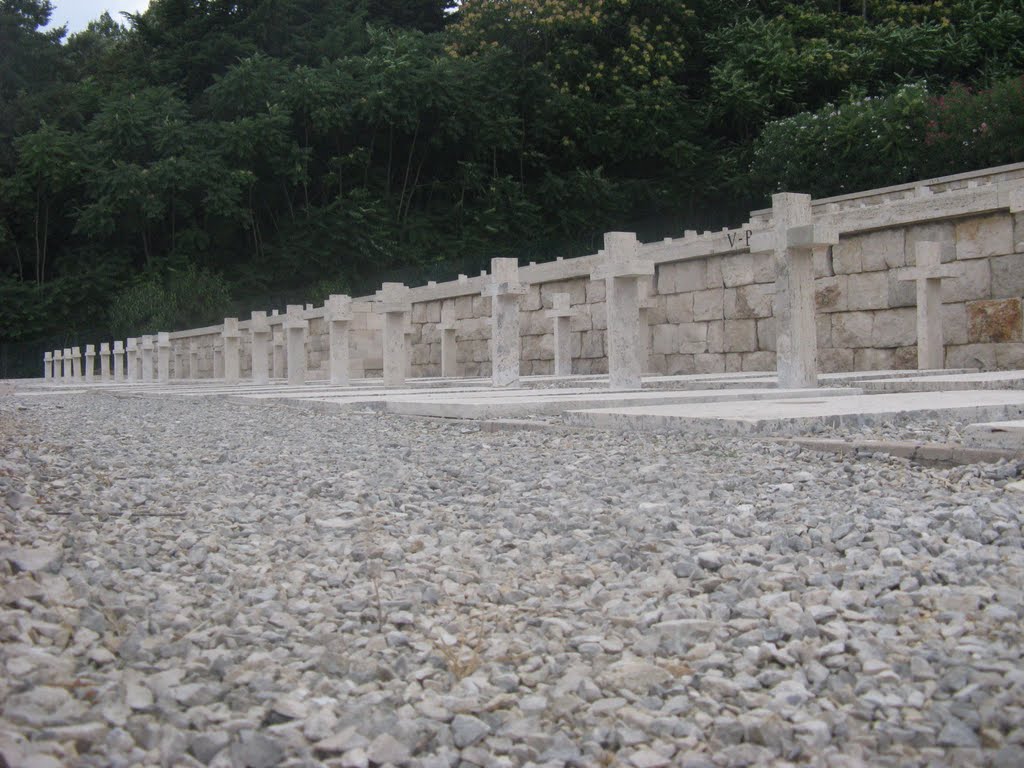 Cementary of Polish soldiers by lukaszkotokonek