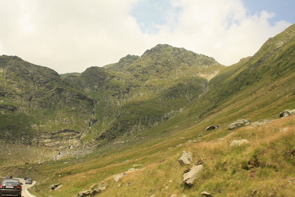 Transfagarasan Road by Cosmin Baltoi