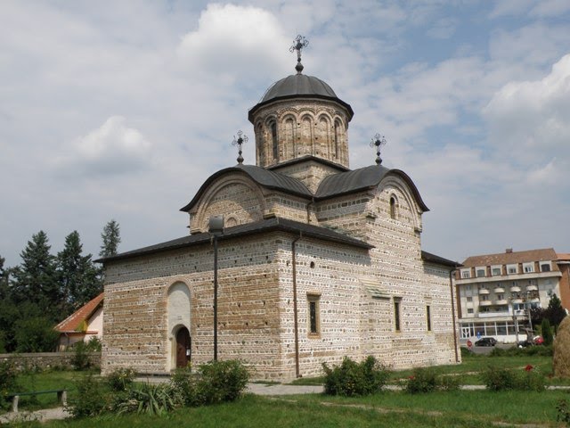 Biserica Domnească by Sorin Cercea