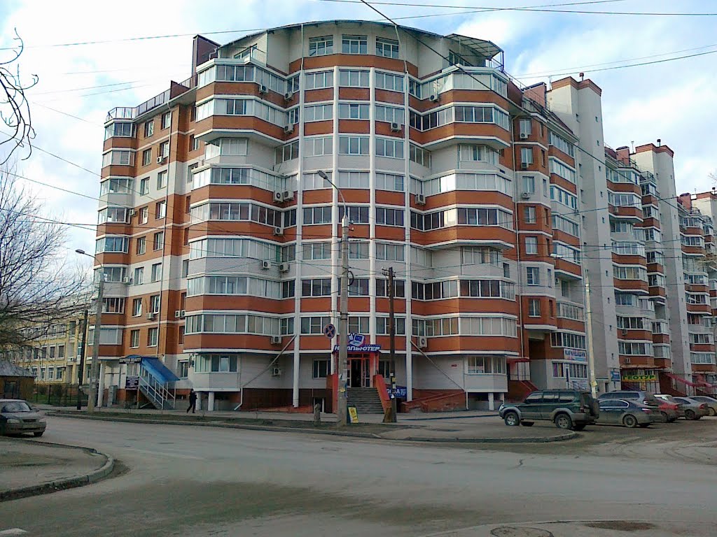 Voroshilovskiy rayon, Volgograd, Volgogradskaya oblast', Russia by МВ АР4А