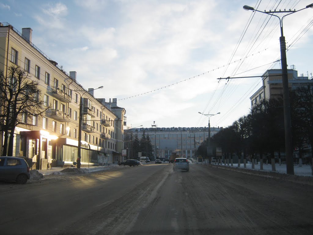 Движение по улице Карла Маркса (на юг) / Traffic on the Karl Marx street (View on south) by Гео I