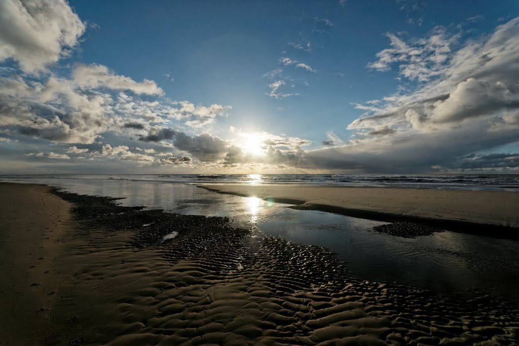 Texel - North Sea Beach between Paal 9 & 8 - View SW by txllxt TxllxT