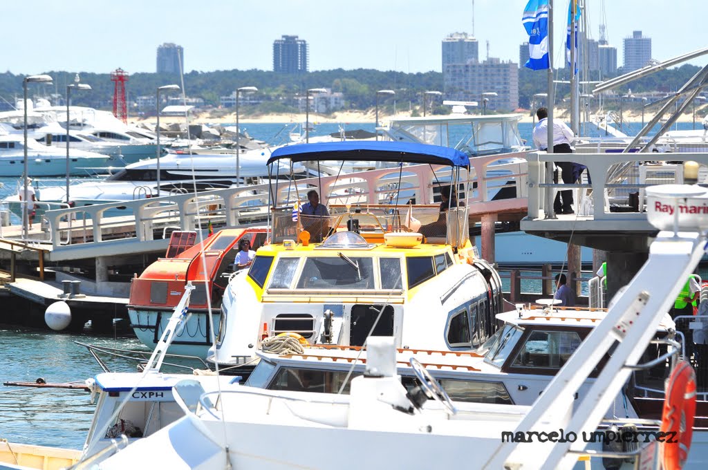 Puerto Punta del Este by Marcelo Umpierrez