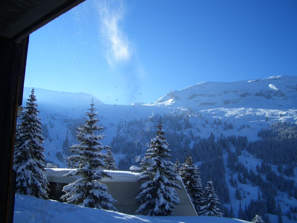 View from Capricorne, Flaine - 2 by richierock