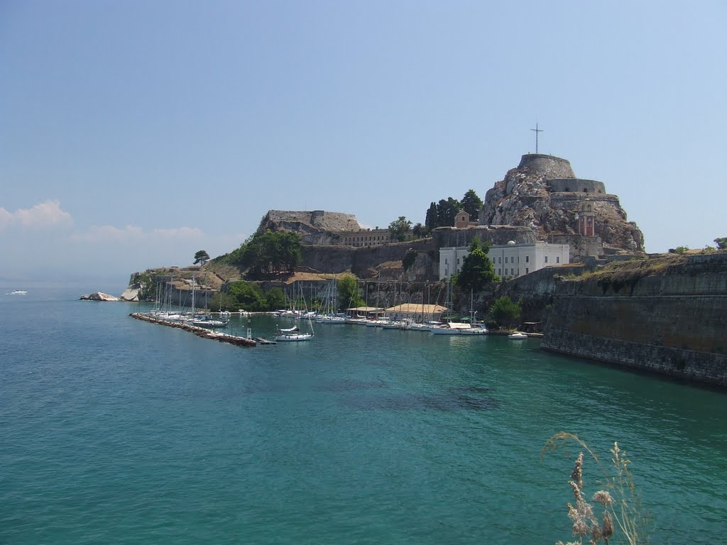 Old Forterss Kerkyra Corfu by Daywalk