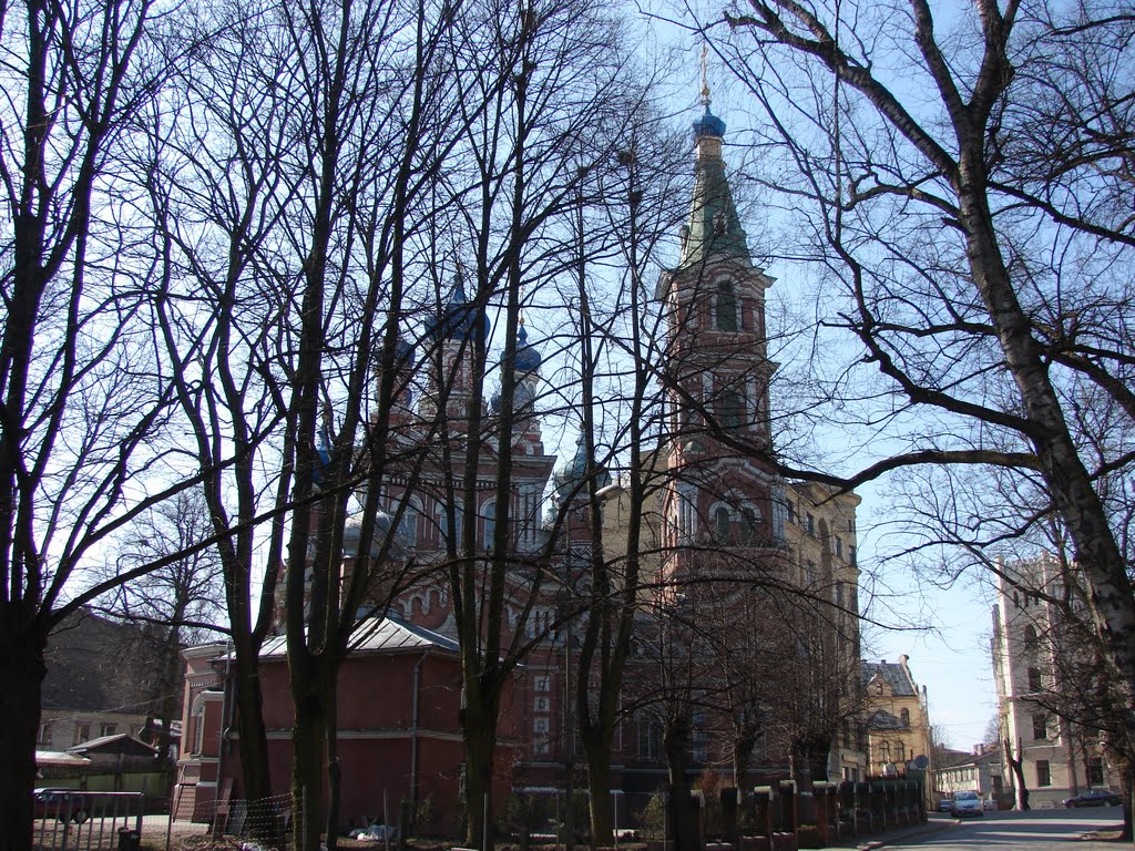 Rīgas Sv. Trijādības Pārdaugavas pareizticīgo baznīca, Meža iela 2, Rīga, Latvia by M.Strīķis