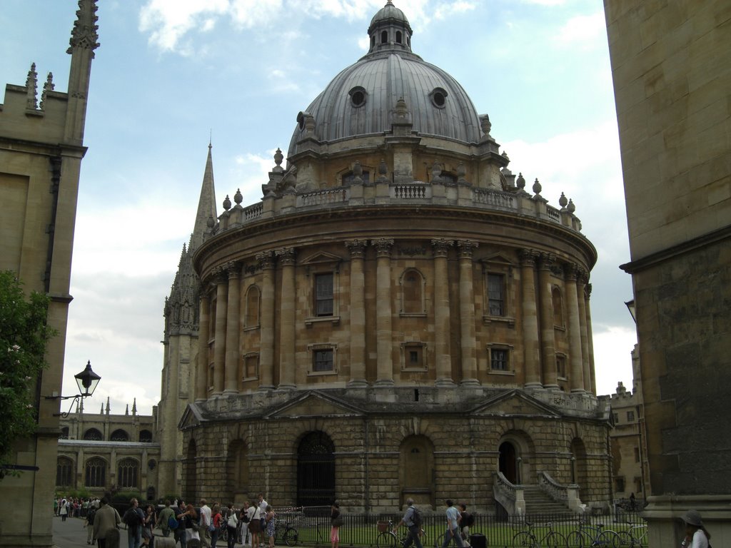 Radcliffe Camera, Oxford (3) by gteapot