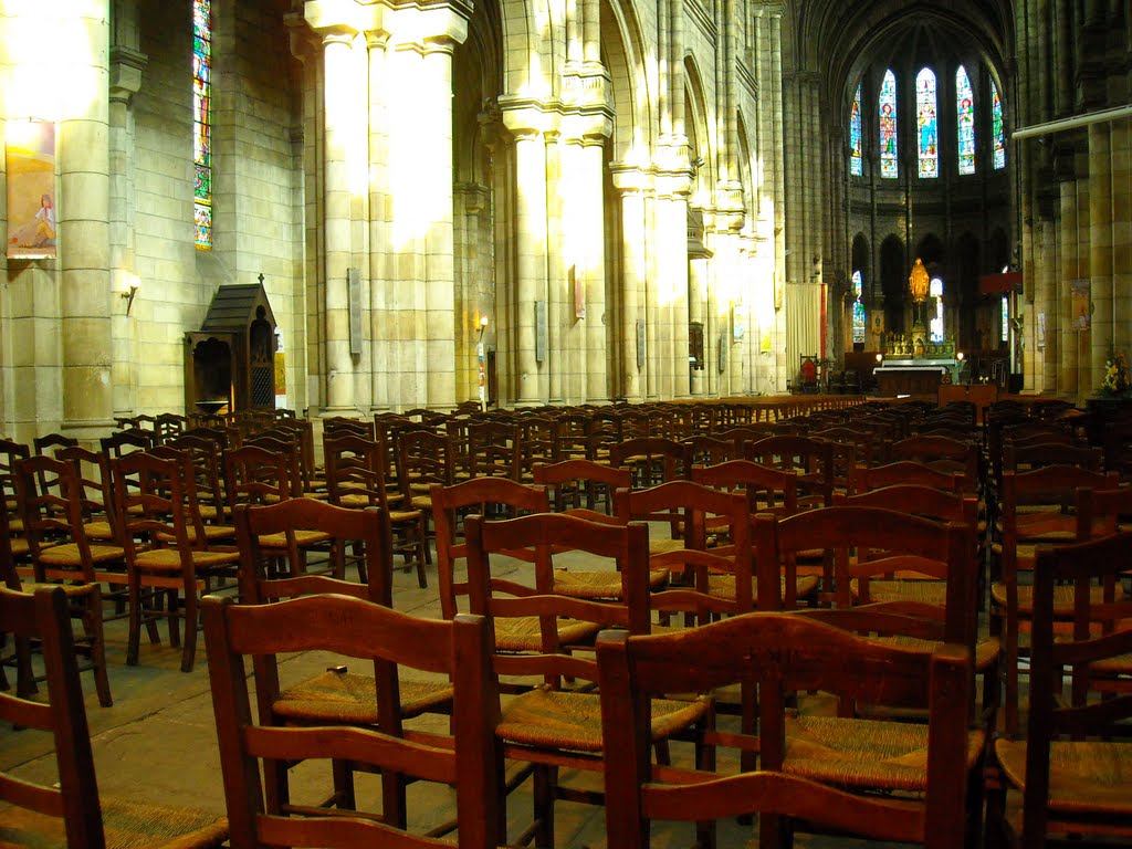 Eglise Notre Dame de Bergerac - Bergerac - Mars 2010 by Bayard H. DeVille