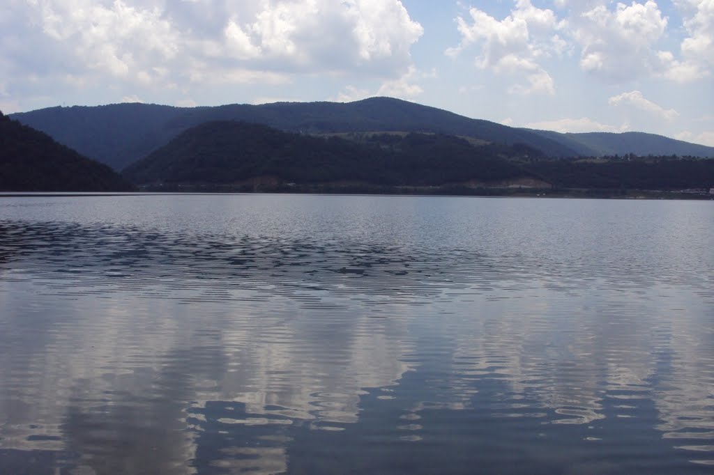 Zlatarsko jezero, Kokin Brod by Aleksa Randjelovic