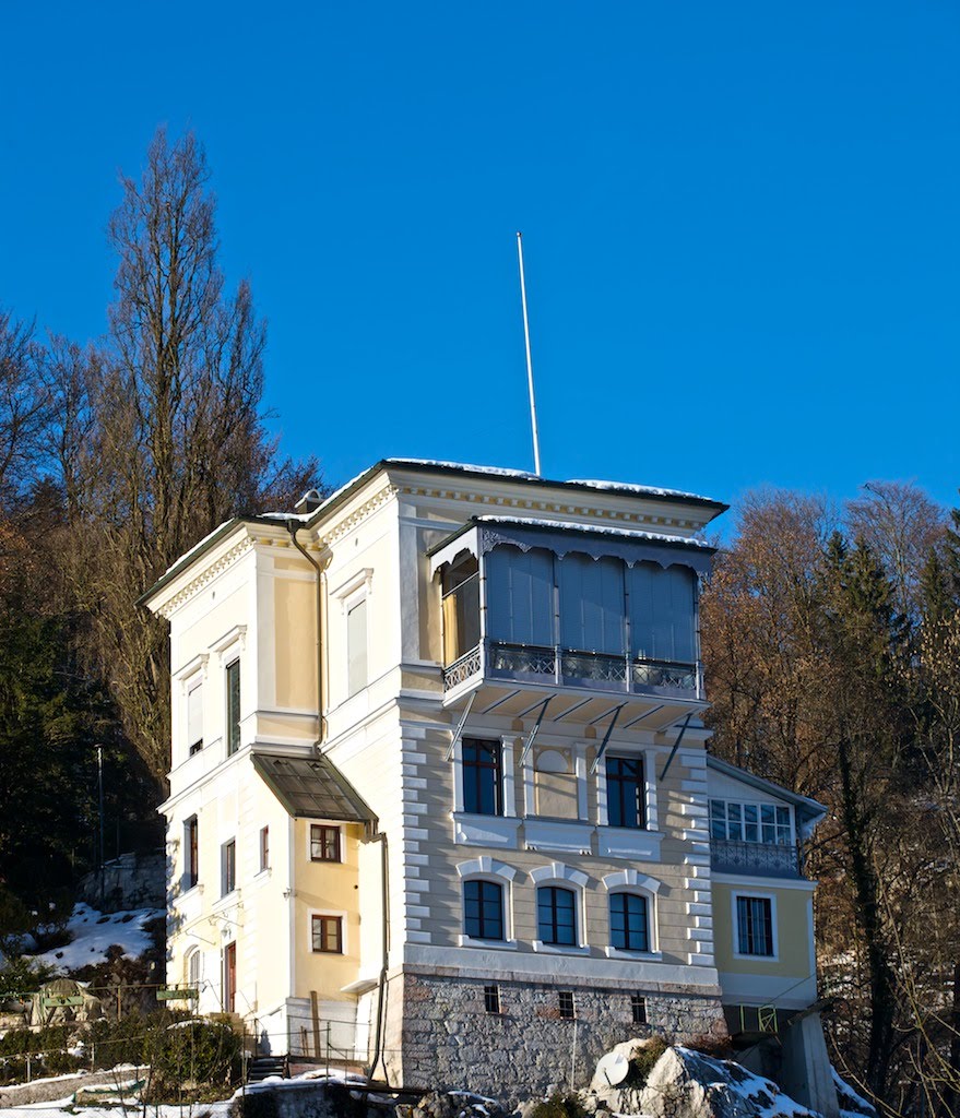 Berchtesgaden by Zenn Maar