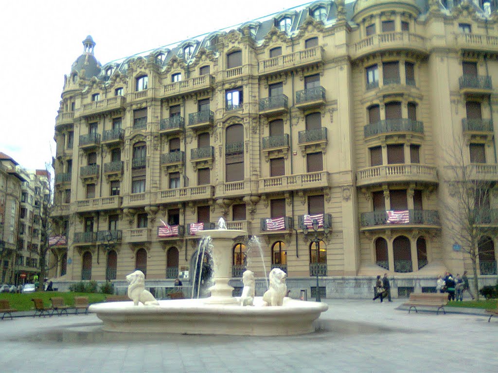 Plaza de Jado - Bilbao - Bizkaia - Euskadi by Goikolea