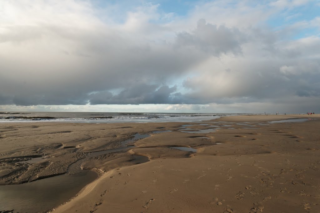 Texel - North Sea Beach between Paal 9 & 8 - View NW by txllxt TxllxT