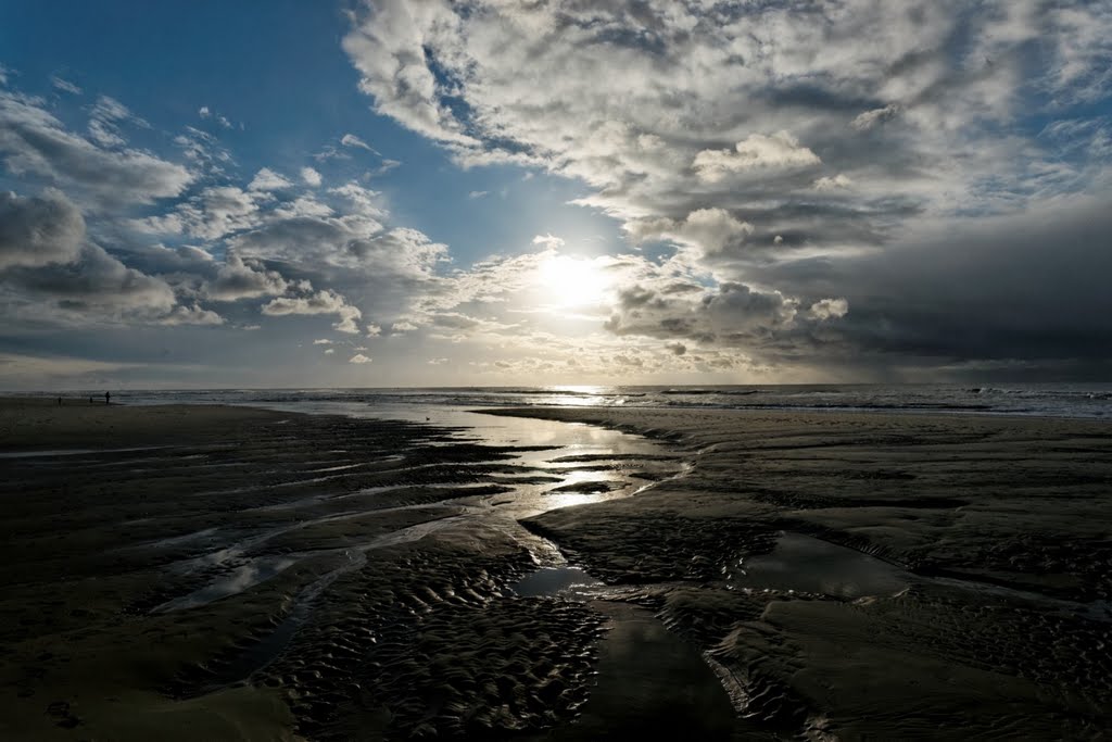 Texel - North Sea Beach between Paal 9 & 8 - View SW by txllxt TxllxT