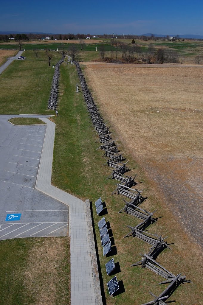 View of the Sunken Road ("Bloody Lane") at the Antietam Battlefield by Kneumann7