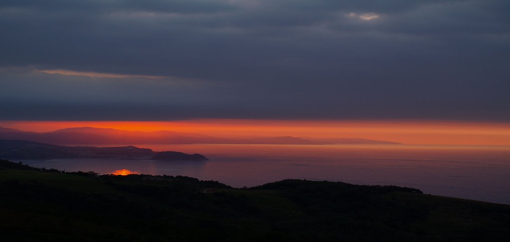 GETARIA AL ATARDECER by ALBERTO MARTÍNEZ