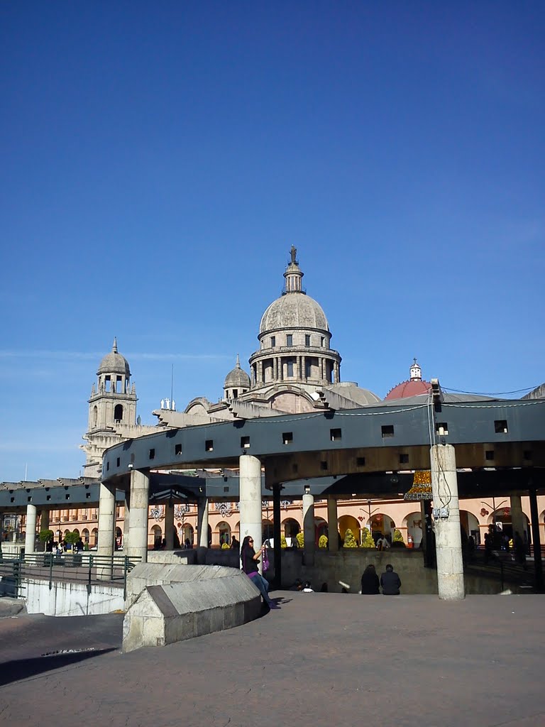 Plaza Glez. Arratia-Catedral by JavierDo