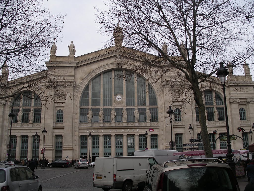 Gare du Nord by Remmert