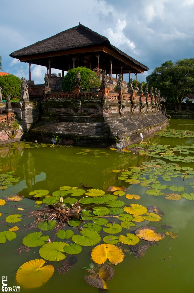 Bali — The 'Kertha Gosa' Pavilion at Klungkung ¦ by pilago # CONTEST 2011 * Unusual Location * by pilago