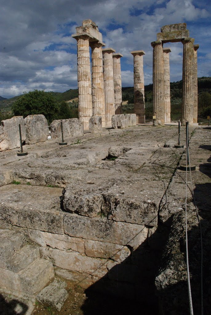 Zeus Temple Interior - Nemea by nikolaos6