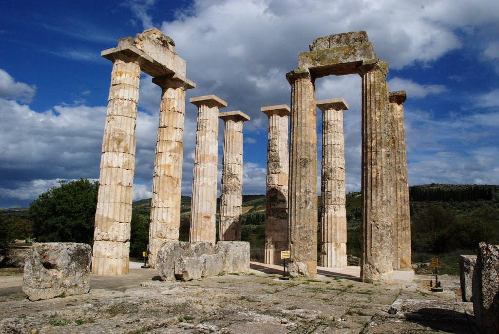 Zeus Temple - Nemea by nikolaos6