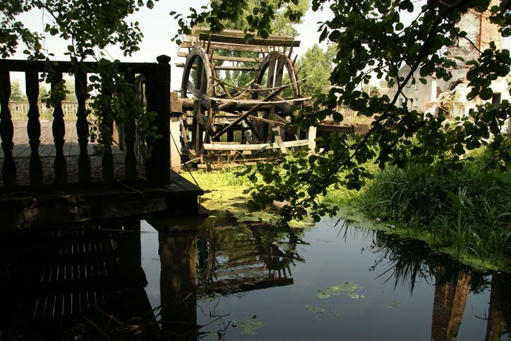 BOLESŁAWIEC SPALONY MŁYN by Łukasz Świetlik