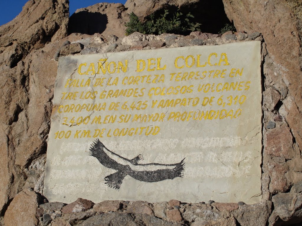 Caňon del Colca - Mirador Cruz del Condor by Pavel Špindler