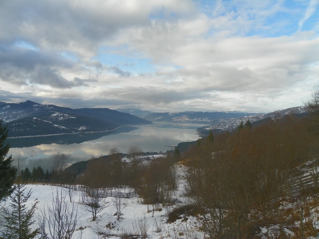 LACUL DE ACUMULARE DE LA BICAZ by Fani Simion