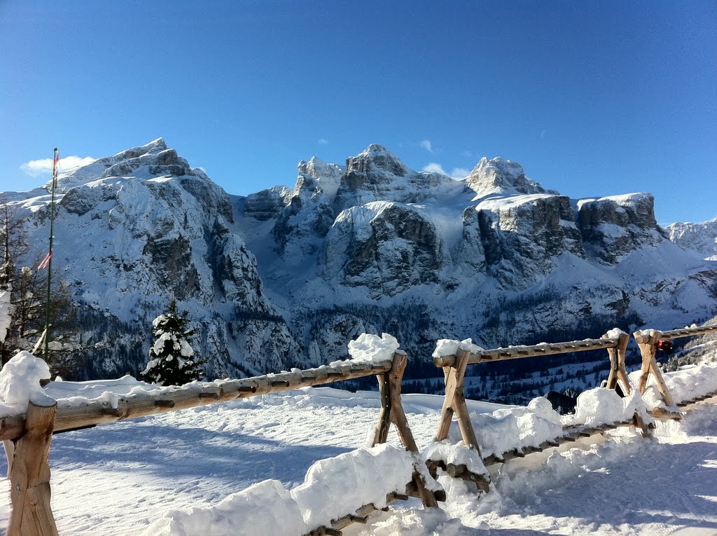 Vista Gruppo Sella da rifugio Pradat by Torbio