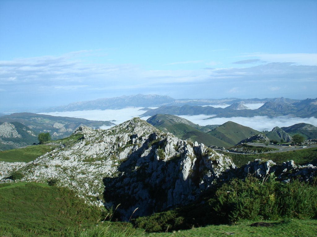 Subida a los Lagos de Covadonga by ReyesGil