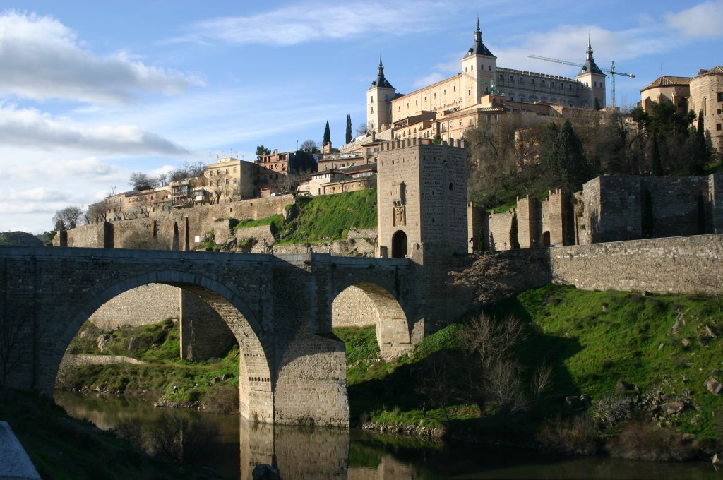 Puente de Alcántara y Alcazar by nocelo