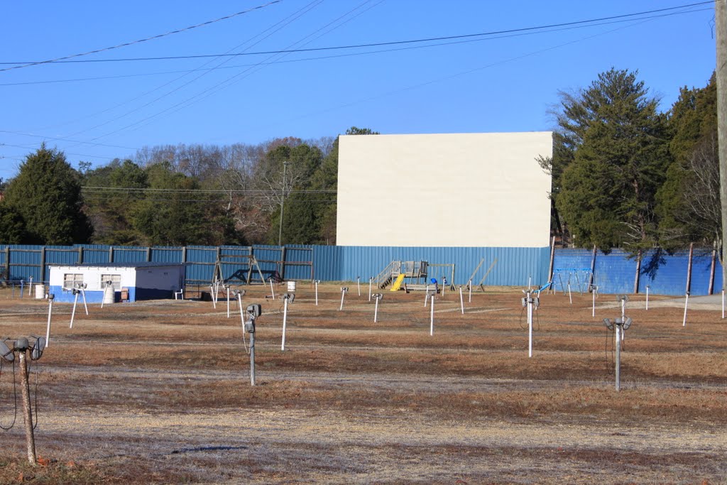 King Drive-In - Built 1949 by Ben_Tate