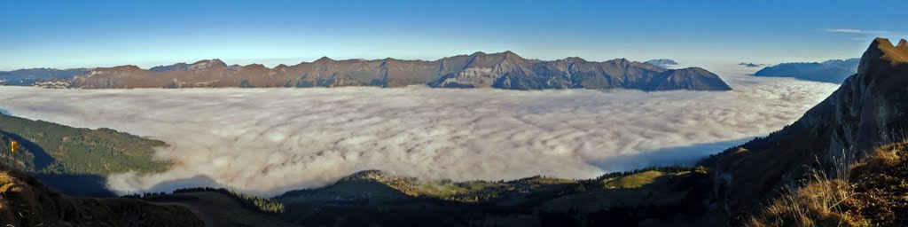 View towards the Brienzer Rothorn by Andreas Aemissegger