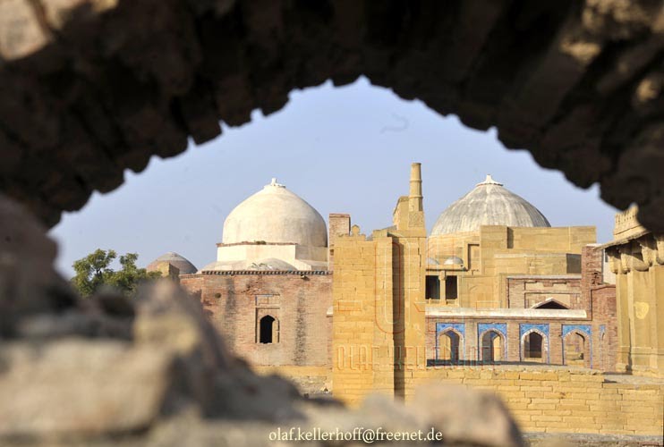 Makli Mausoleums by Olaf Kellerhoff