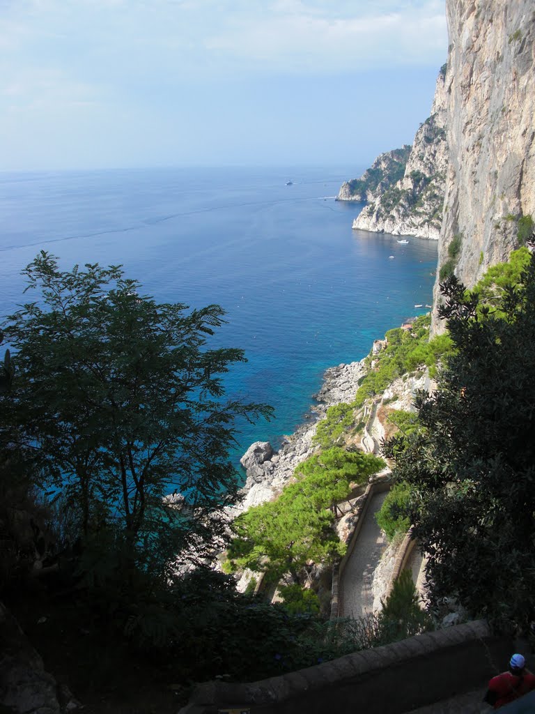 Steilküste von Capri by klausundchris