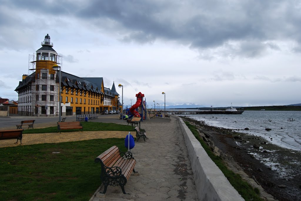 Puerto Natales - hotel Costaustralis by Pavel Špindler