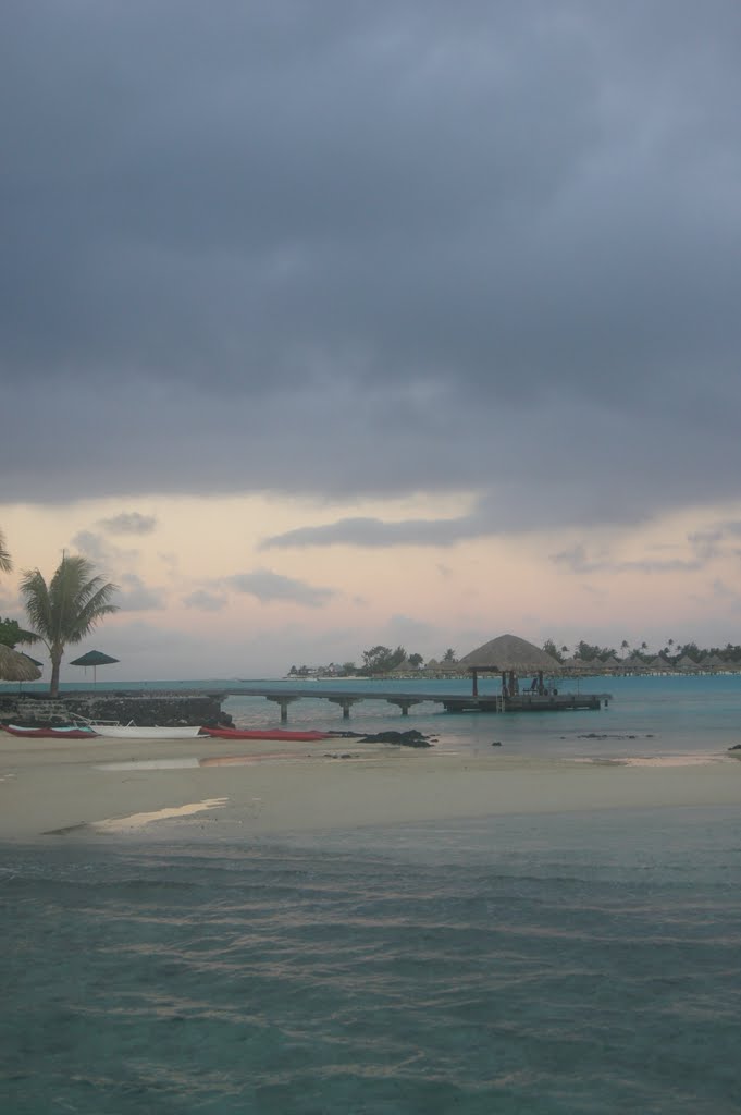 SOFITEL RESORT , BORABORA, FRENCH POLYNESIA by yangchangchih