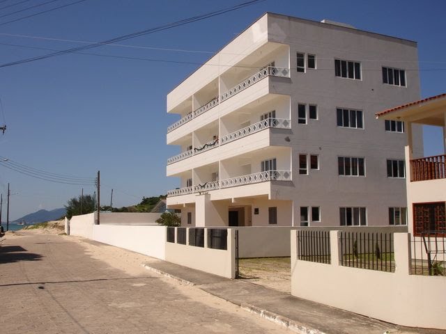 Condominio do Batata ou Residencial Dona Marta by viniciusgoedert