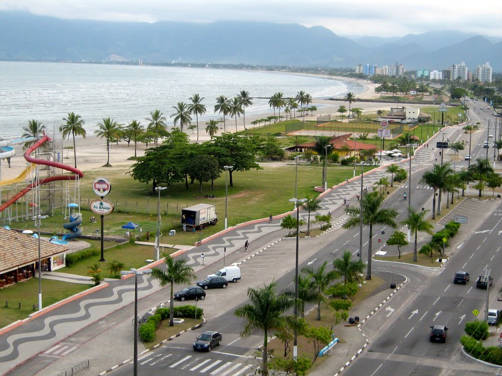 Caraguatatuba, Brazil by Larry LaRose