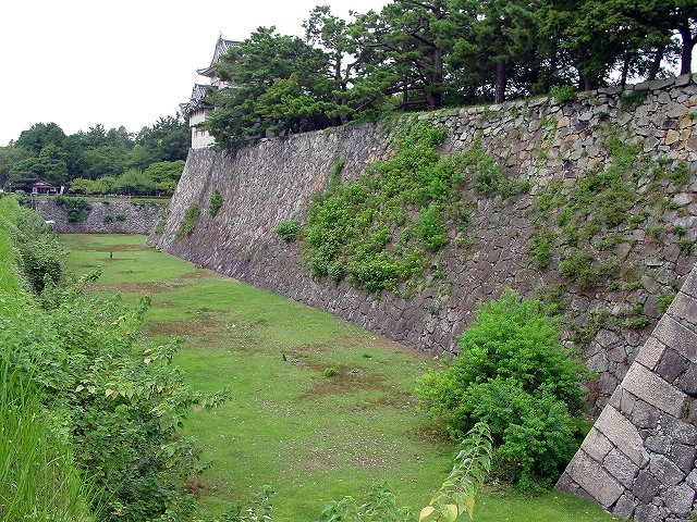 Moat And Stonewall In Nagoya Castle by ayusann