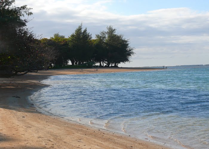 Anini Beach by Bryan Paul